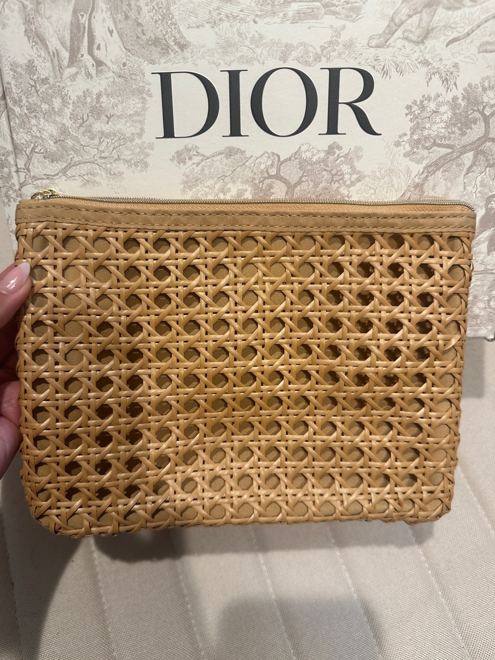 Dior Beauty Solar Pouch 2026- Not yet available in the USA. Only 1 available! - Picture 9 of 9